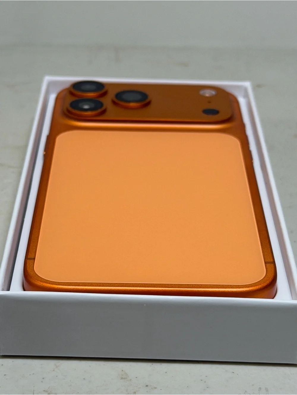Smartphone Case & Backplate in Orange high quality phone 1TB